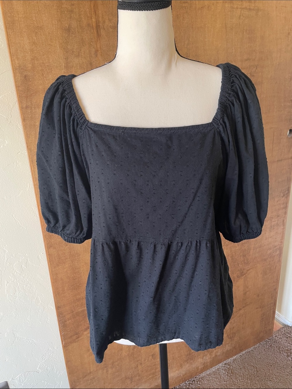 Old Navy Square Neck Puff Sleeve Top